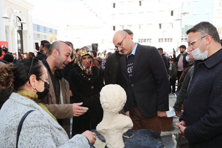 İRANLILAR VAN’I ÇOK SEVDİ