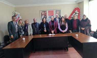 CHP Van İl Başkanlığı Kadınlara Seçme ve Seçilme Hakkı Tanınmasının 87. Yıl Dönümünü Kutladı