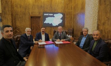 ’SOSYAL DENGE TAZMİNATI’ SÖZLEŞMESİNİ TUŞBA BELEDİYESİ’DE İMZALANDI