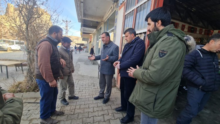 Hoşap Esnafı: Seçim Değil Geçim Derdindeyiz