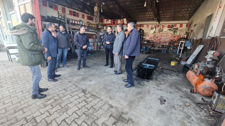 Hoşap Esnafı: Seçim Değil Geçim Derdindeyiz