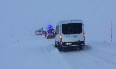 BÜYÜKŞEHİR DOĞUM SANCISI ÇEKEN KADININ YARDIMINA ACİL YETİŞTİ!