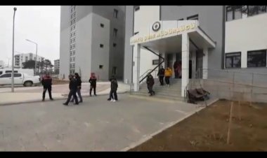 VAN'DA FUHUŞ OPERASYONU: 8 ŞAHIS YAKALANDI!