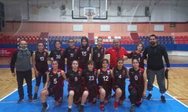 VAN'IN U18 BASKETBOL TAKIMI BÖLGE ŞAMPİYONLUĞUNU ALDI!