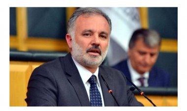 HDP'DEN İSTİFA EDEN AYHAN BİLGEN YENİ PARTİSİNİN İSMİ BELLİ OLDU: TÜRKİYE'NİN SESİ PARTİSİ