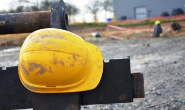 ANTALYA'YA İNŞAATA ÇALIŞMAYA GİDEN VANLI İŞÇİ HAYATINI KAYBETTİ!