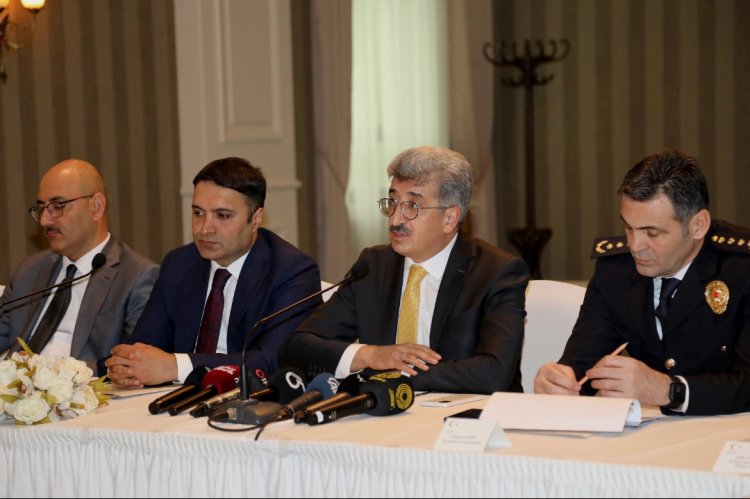 VALİ BİLMEZ: VAN SHOPPİNG FEST SONUCU 50 BİN İRANLI TURİST GELDİ!