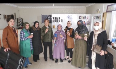 EDREMİT BELEDİYESİ ANNELER GÜNÜNE ÖZEL 'EDREMİT KART' SÜRPRİZİ!