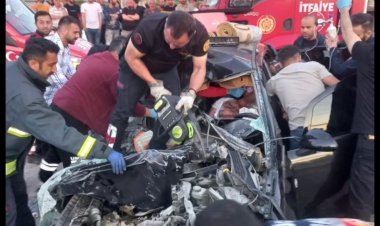 VAN'DA GÜN İÇERİSİNDE 3 AYRI KAZA YAŞANDI: 8 KİŞİ YARALANDI