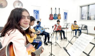 TUŞBA BELEDİYESİ, ETKİNLİKLERİ ‘YAZ OKULLARI’ İLE DEVAM ETTİRİYOR: KAYITLAR BAŞLADI!