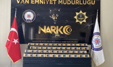 VAN'DA 27 KİLO 100 GRAM UYUŞTURUCU MADDE ELE GEÇİRİLDİ: 5 KİŞİ YAKALANDI