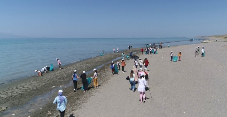TUŞBA BELEDİYESİ’NDEN, ‘DOĞAYA HÂKİMİYETİN TEMİZ ÇEVRE İLE OLGUNLAŞMASI İÇİN ÖĞRENCİLERLE EL ELE’ OLUR!