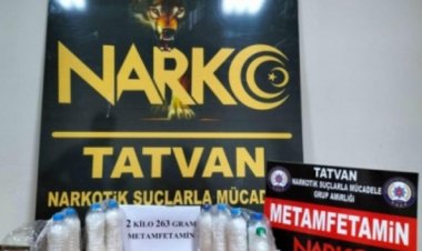 BİTLİS'İN TATVAN İLÇESİNDE 2 KİLO 263 GRAM UYUŞTURUCU MADDE ELE GEÇİRİLDİ!