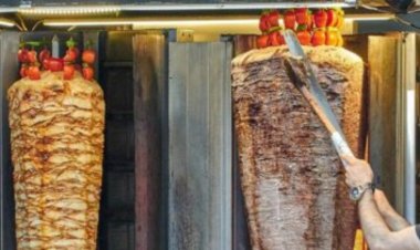 "İŞLETMEMDE ROBOT DÖNERCİ KULLANIYORUM, ÇALIŞANLAR FAZLA MESAİDEN ŞİKAYETÇİ, İŞVEREN ELEMAN BULAMIYOR"