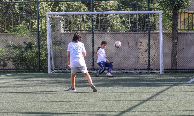 İPEKYOLU BELEDİYESİ'NDE YAZ SPOR KURSLARINI SÜRDÜRÜYOR!