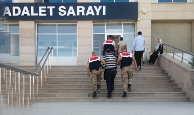 12 YIL FİRARİ OLARAK YAŞAYAN ŞAHIS YAKAYI ELE VERDİ!