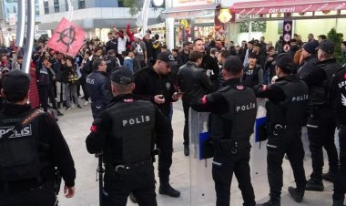 GALATASARAY - BEŞİKTAŞ DERBİ ÖNCESİ VAN'DA GERGİNLİK YAŞANDI!