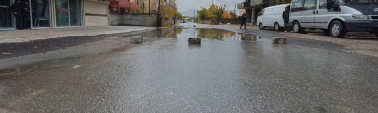 VAN'DA ÇÖZÜM BEKLEYEN SORUNLARDAN BİRİ DE YAĞMUR SULARININ OLUŞTURDUKLARI GÖLETLER!;