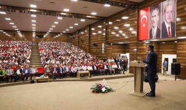 BÜYÜKŞEHİR MUHTARLARIN SUNDUĞU 3 BİN 851 SORUNU ÇÖZÜME KAVUŞTURUYOR!