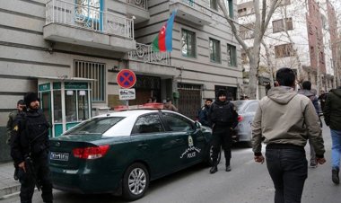 AZERBAYCAN BÜYÜKELÇİLİĞİ'NE İRAN'DA SİLAHLI SALDIRI: 1 ÖLÜ, 2 YARALI!