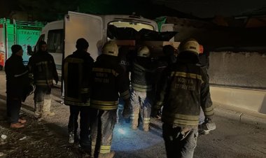 DEPREMDEN KAÇAN AİLE YANGINDA HAYATINI KAYBETTİ!