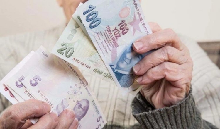 EMEKLİ MAAŞLARI 7500  TL OLARAK BELİRLENDİ! PEKİ KİM KAÇ TL ALACAK?
