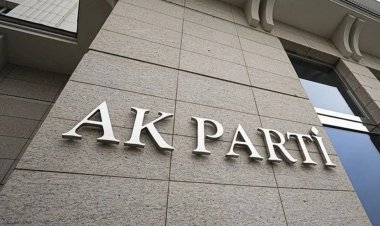 AK PARTİ'DE MEVCUT MİLLETVEKİLLERİNİN % 70'i DEĞİŞİYOR!