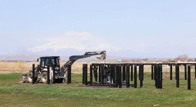BÜYÜKŞEHİR, VAN DENİZİ İLE BULUŞTURAN DEVASA PARK İÇİN İMZA ATTI!
