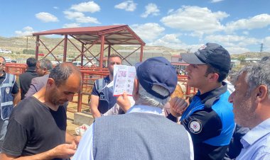 EMNİYET VAN'DA BAYRAM ÖNCESİ SAHTE PARA VE DOLANDIRICILIK UYARISI YAPTI!