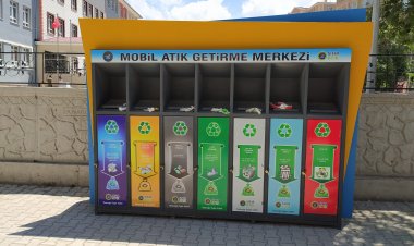 İPEKYOLU BELEDİYESİ YENİ MOBİL ATIK GETİRME MERKEZİ KURDU!