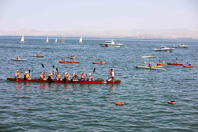 VAN'DA FESTİVALLER İÇİN HAZIRLIKLAR BAŞLADI!