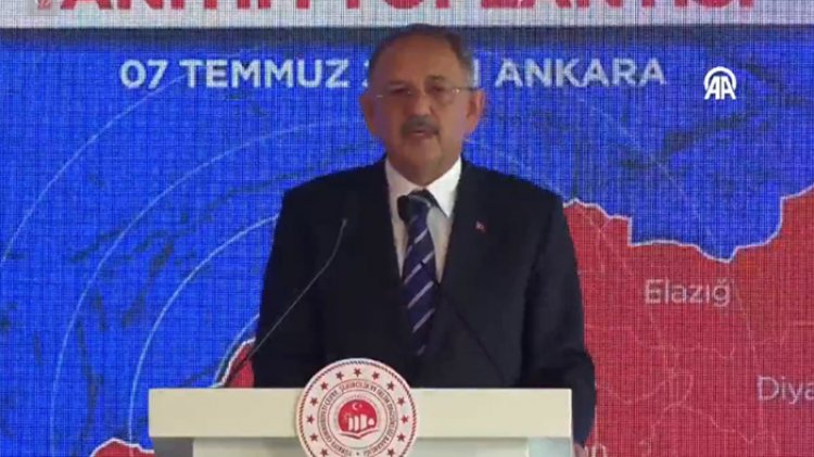 BAKAN ÖZHASEKİ DUYURDU: DEPREMZEDELERE 'YERİNDE DÖNÜŞÜM PROJESİ İLE HİBE VE KREDİ DESTEĞİ