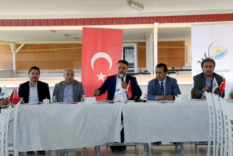 MAHALLE MUHTARLARI SORUNLARI ANLATTI; BÜYÜKŞEHİR DİNLEDİ! 