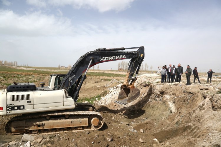 TUŞBA BELEDİYESİ'DEN MEGA BİR PROJE DAHA: VAN GÖLÜ CAZİBE MERKEZİ HALİNE GELECEK!