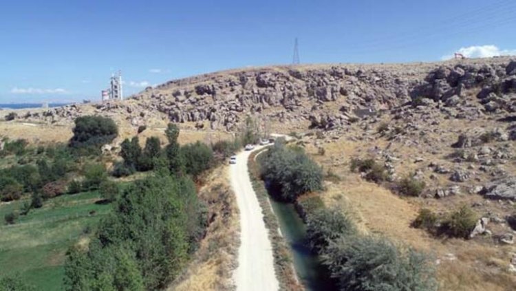 URARTU MİRASI TARİHİ KANAL, YOSUN VE ÇAMUR ÇÖPLÜĞÜNE DÖNDÜ!