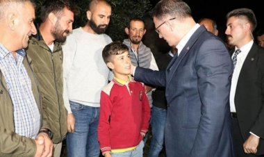 VAN'IN ÖZALP İLÇESİNDE SEL OLAYI GERÇEKLEŞTİ: VALİ BALCI BİLANÇOYU AÇIKLADI!