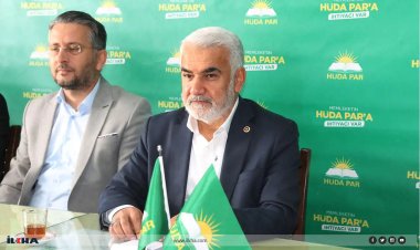 BAŞKAN YAPICIOĞLU VAN'A GELDİ: SİYONİST İSRAİL HİÇ OLMADIĞI KADAR VAHŞİLEŞTİ...