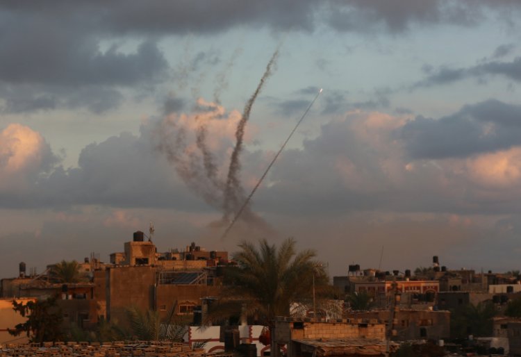 HAMAS İSRAİL'E SAVAŞ AÇTI: "AKSA TUFANI" OPERASYONUNU BAŞLATTI!