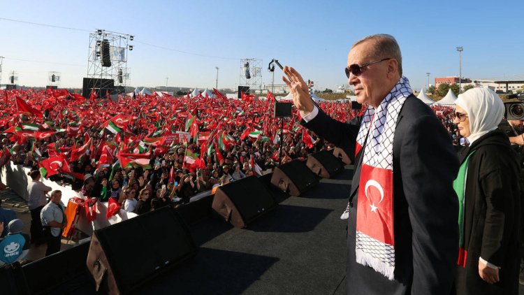 CUMHURBAŞKANI ERDOĞAN: İSRAİL'İ SAVAŞ SUÇLUSU İLAN EDECEĞİZ