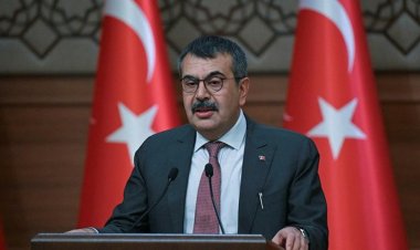 BAKAN TEKİN MÜFREDAT DEĞİŞİKLİĞİNİ ANLATTI 