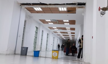 VAN YÜZÜNCÜ YIL ÜNİVERSİTESİ'NDE KÜTÜPHANE SORUNUNA ÇÖP KOVALI ÇÖZÜM!