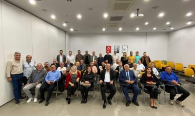 VANLILAR ANTALYA'DA BAŞKALARINI SEÇTİ