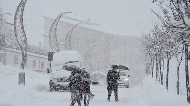 METEOROLOJİ VAN VE 16 İL İÇİN SAĞANAK, KAR YAĞIŞI UYARISI YAPTI!