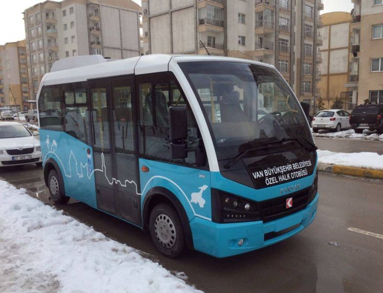 VAN'DA VATANDAŞLAR: ÖZEL MAVİ HALK OTOBÜSLERİNDEN VE MİNİBÜSLERDEN BİZİ KURTARIN...!