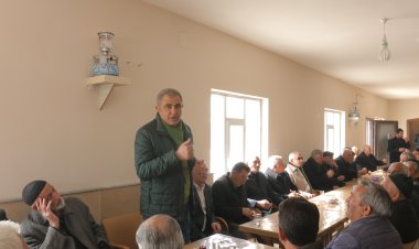 TUŞBA BAŞKAN ADAYI OFLAS, SEÇİM ÇALIŞMALARINDA BÜYÜK İLGİYLE KARŞILANIYOR