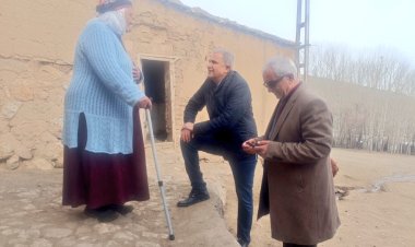 BAŞKAN OFLAS ÇOK KARARLI: TUŞBA'NIN MAHALLELERİNİ KARIŞ KARIŞ DOLAŞIYOR! 