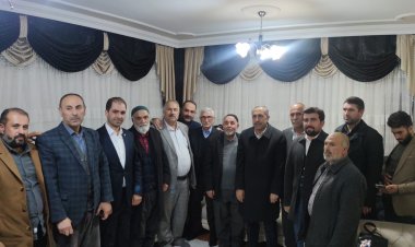 MECLİS ÜYESİ MUHYİDDİN ÖZMEN, BAŞKAN ADAYINI EVİNDE MİSAFİR ETTİ
