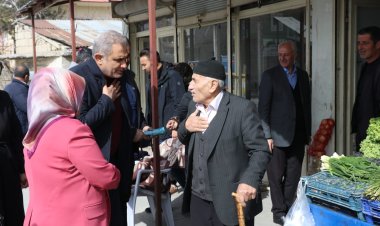 BAŞKAN ADAYI OFLAS, YERELDE ADAY OLMANIN KOŞULU: ORADA İKAMET ETMEK GEREKİR!