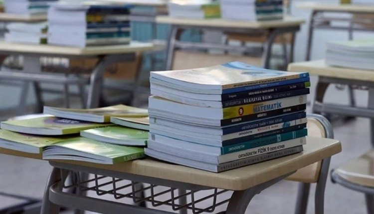 MÜFREDAT ÇALIŞMASI TAMAMLANDI: DERS SAATLERİ KISALIYOR MU, YENİ DERSLER HANGİLERİ?