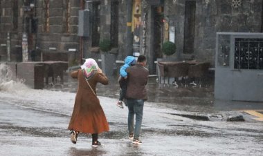 METEOROLOJİ DUYURDU: ACAYİP BİR GÜN OLACAK!